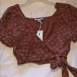 American Ragle cropped wrap around shirt